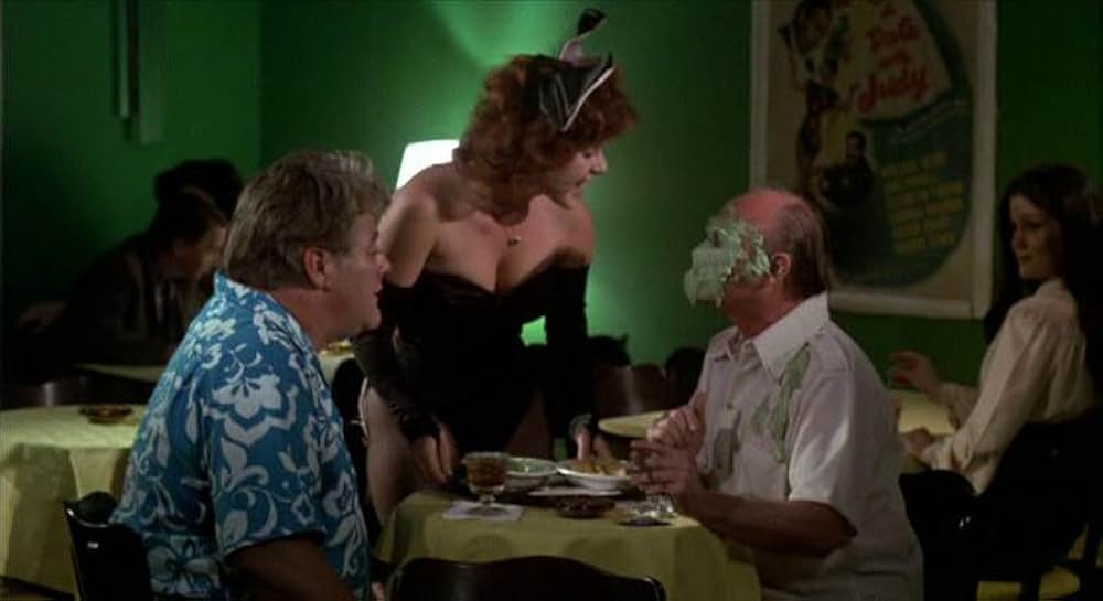 アニーのお色気マネー・ハントの画像