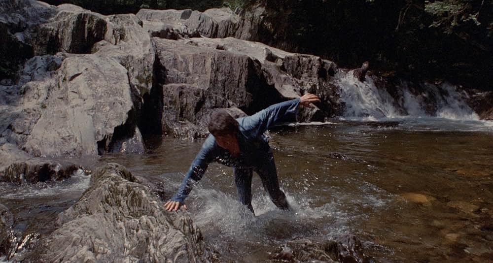 暗黒の8月の画像