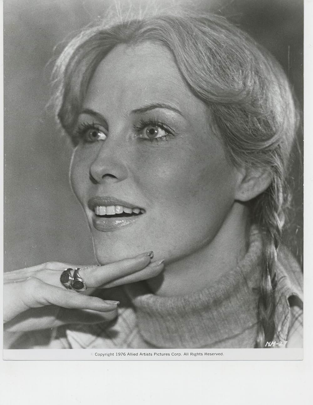 いとしき暗殺者の画像