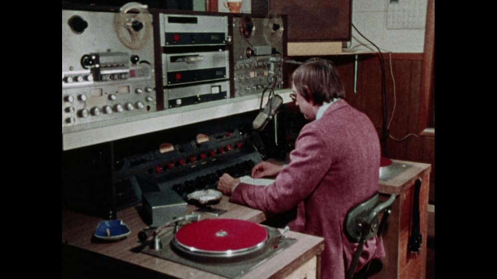 SF地底からの侵略／無差別襲撃！戦慄の殺人有機ガスの画像