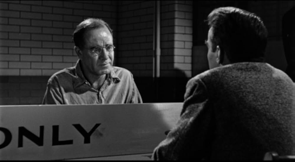 孤独の旅路の画像