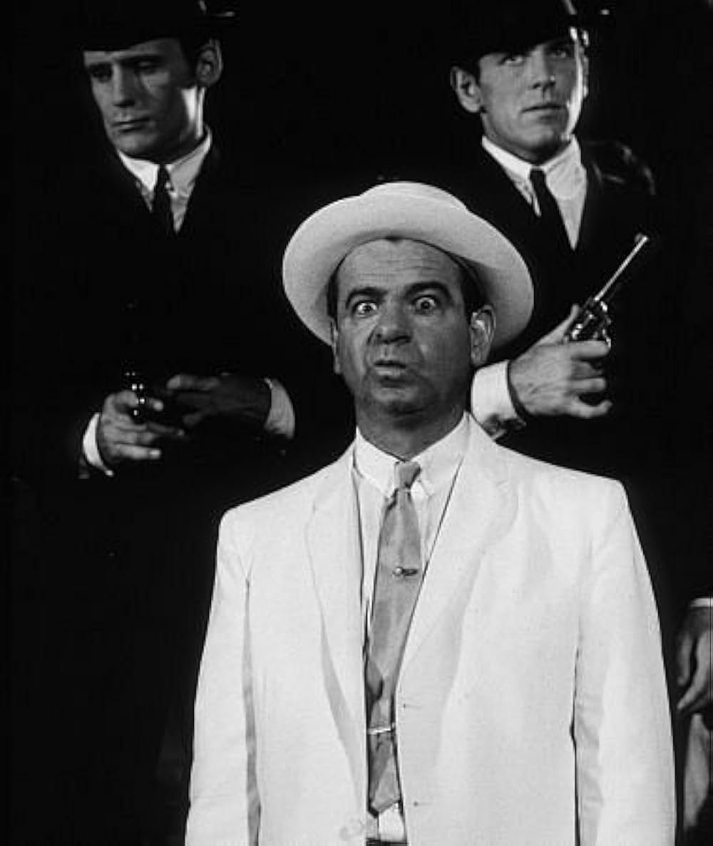 孤島の男と女の画像