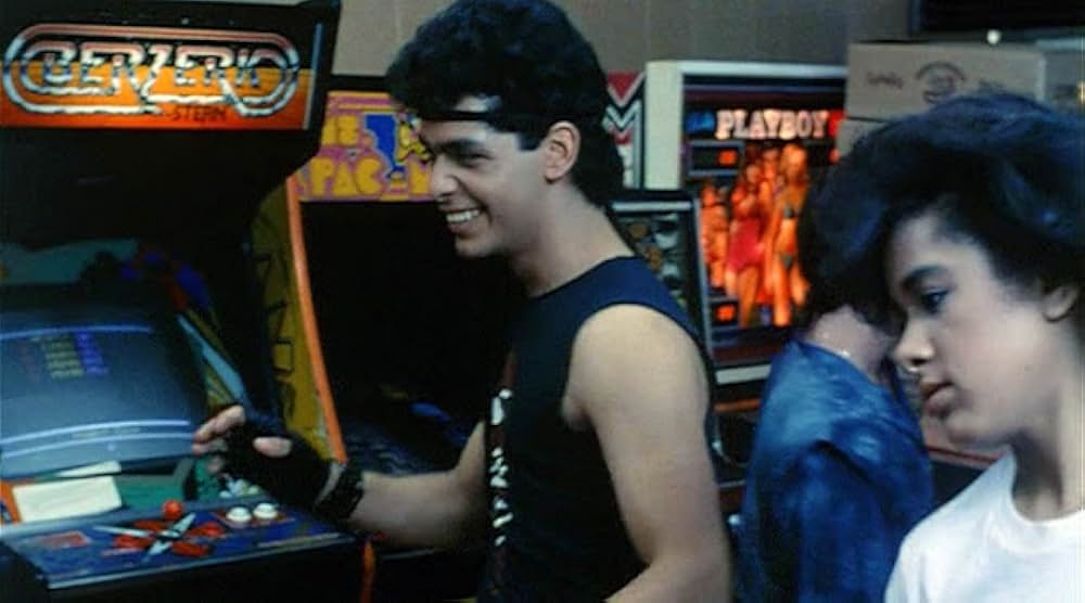 虐殺バッドガールズ・地獄の女刑務所の画像