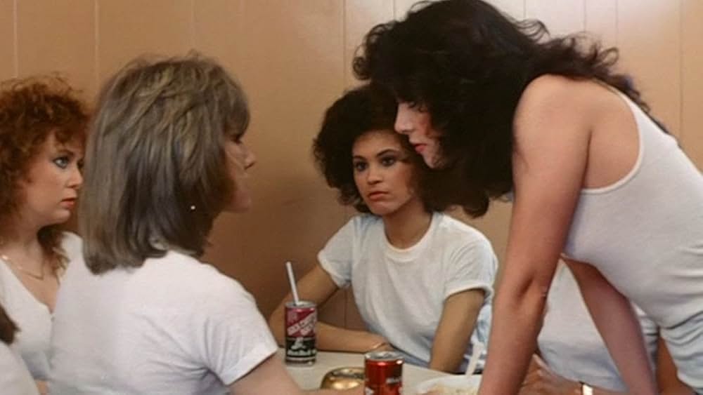 虐殺バッドガールズ・地獄の女刑務所の画像