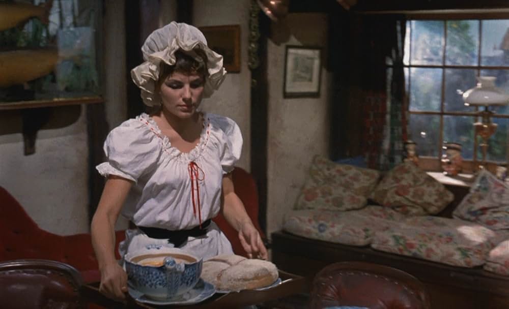 吸血蛾クレアの画像