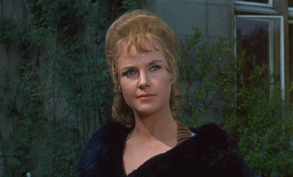 吸血蛾クレアの画像