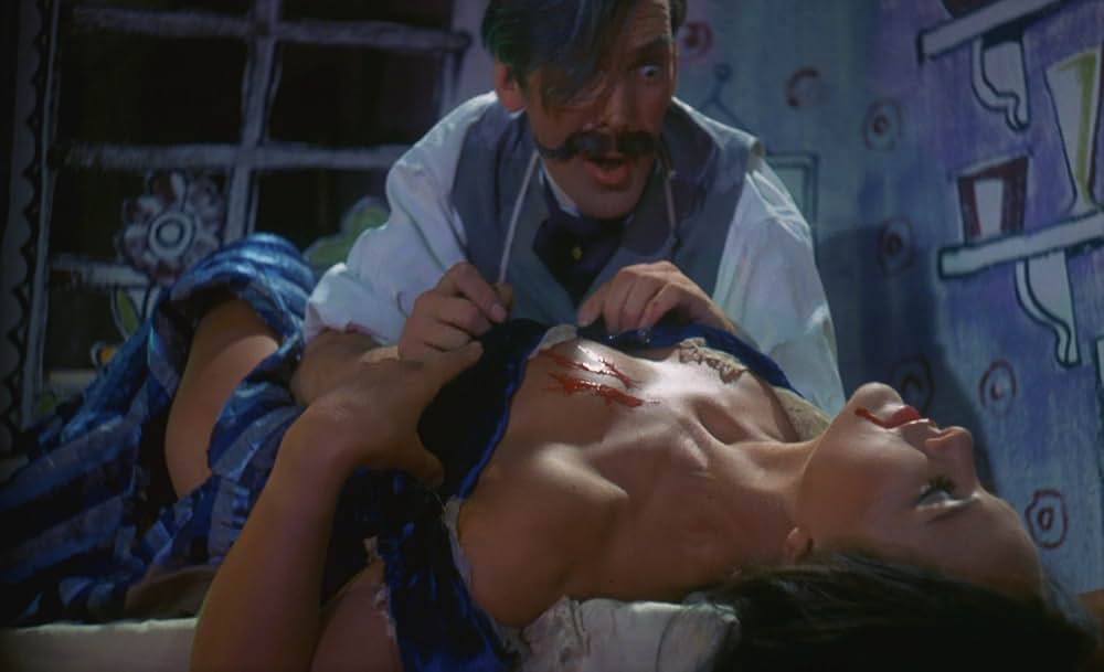 吸血蛾クレアの画像