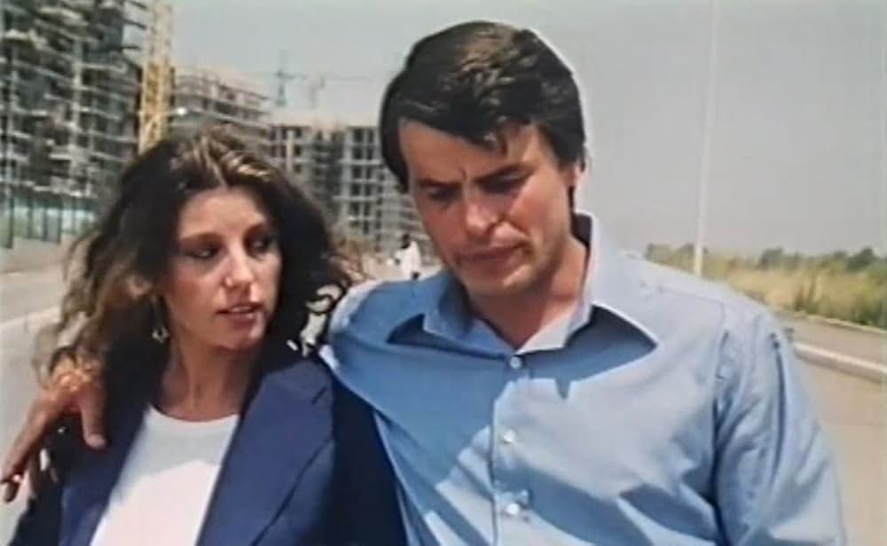 女教師ベニーナの性の画像