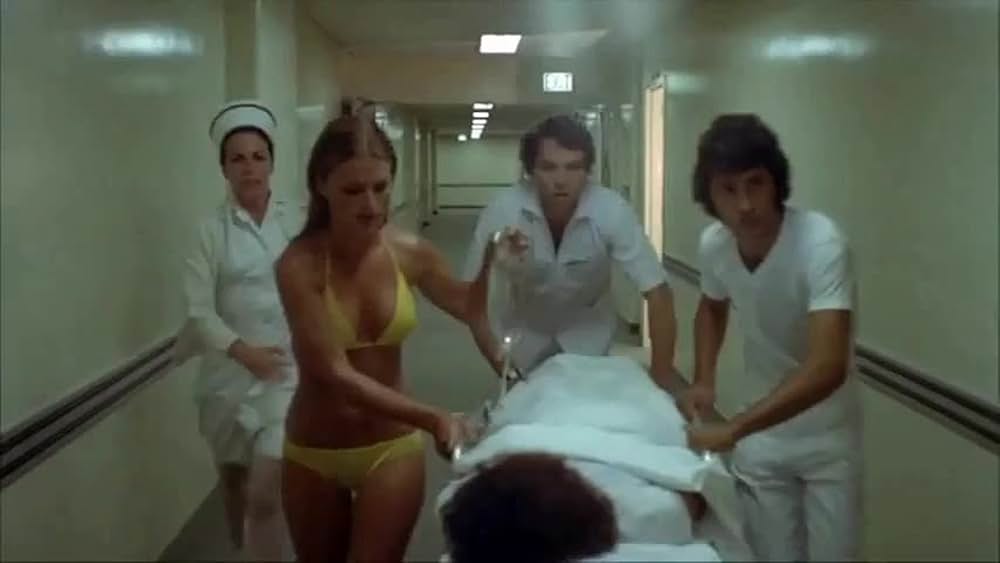 もっとあぶない看護婦の画像