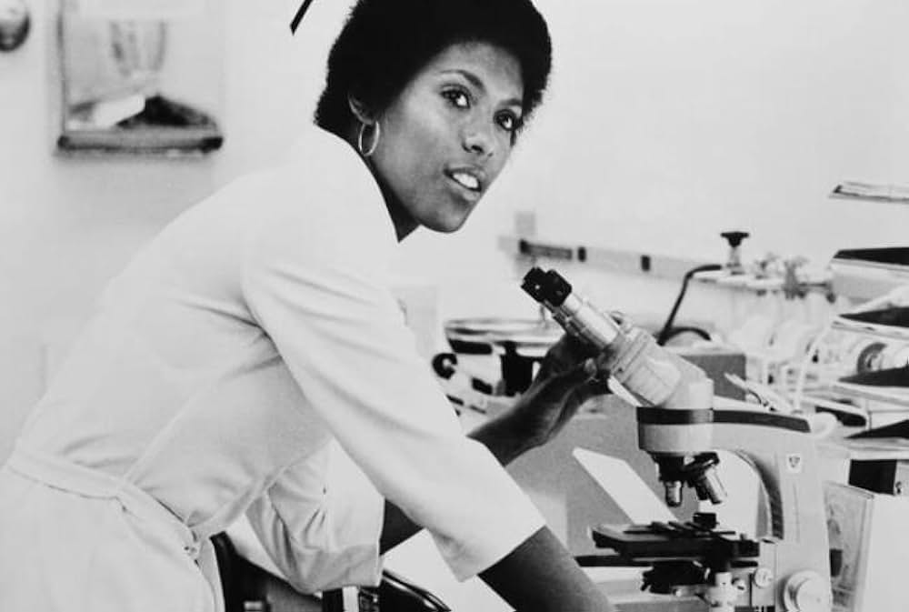 もっとあぶない看護婦の画像