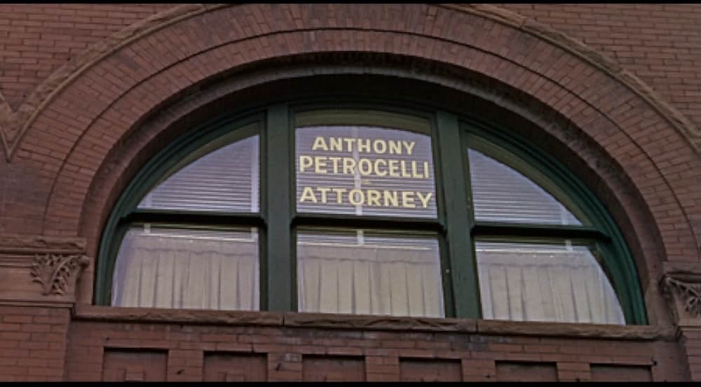 殺人者の影の画像