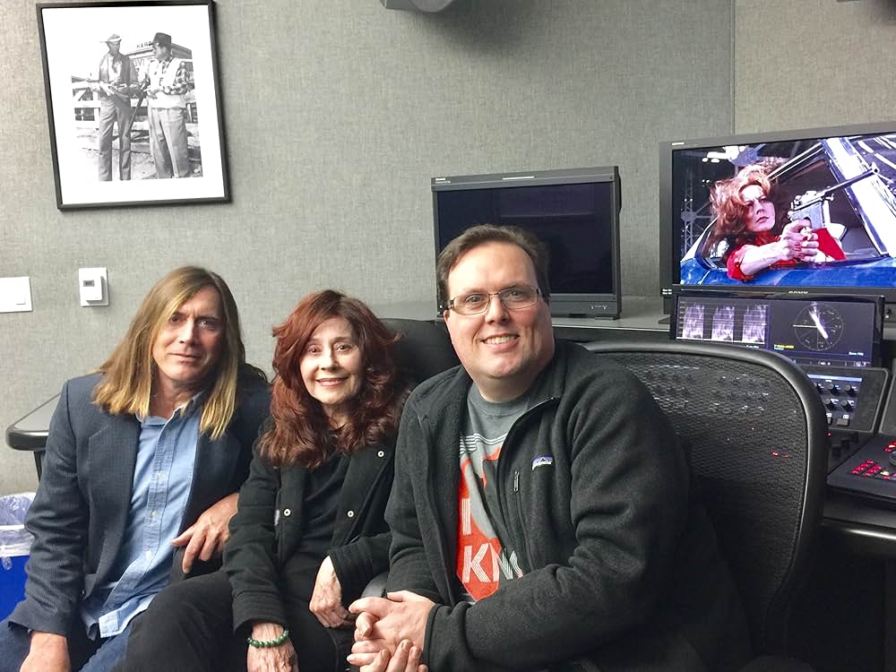 赤いスティングレーを追え！の画像