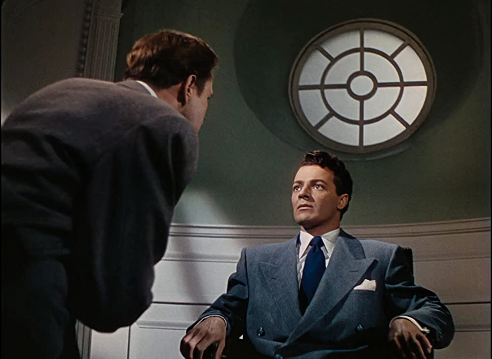 哀愁の湖の画像