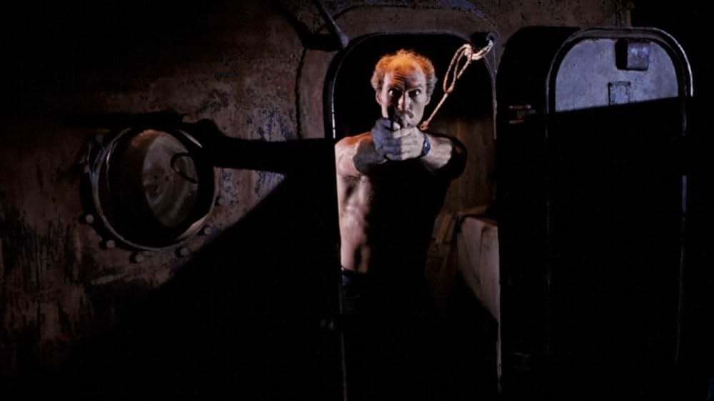 アマゾネス刑事（デカ）／死の標的の画像