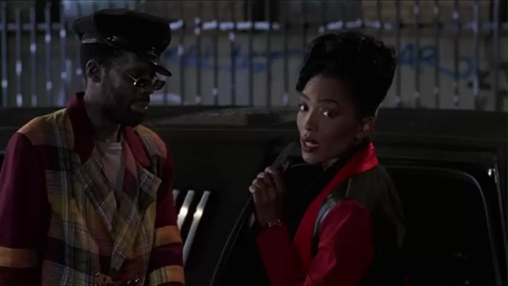 「ヴァンパイア・イン・ブルックリン」アンジェラ・バセットの画像