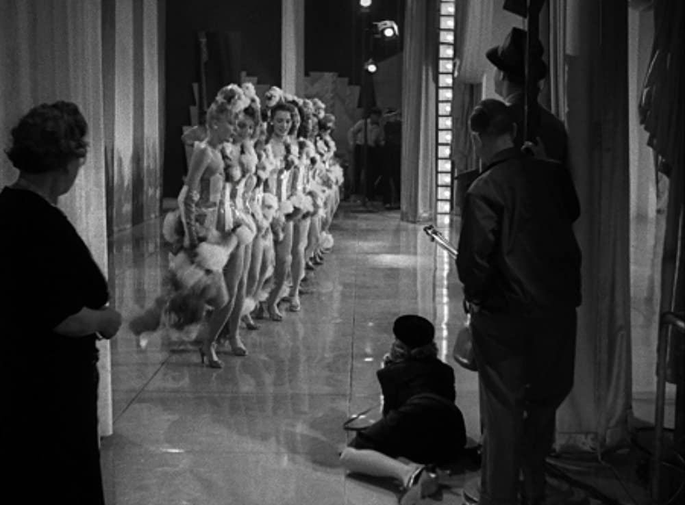 淑女と拳骨の画像