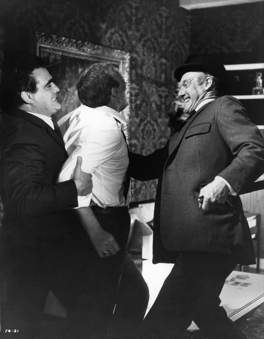 黄金線上の男の画像