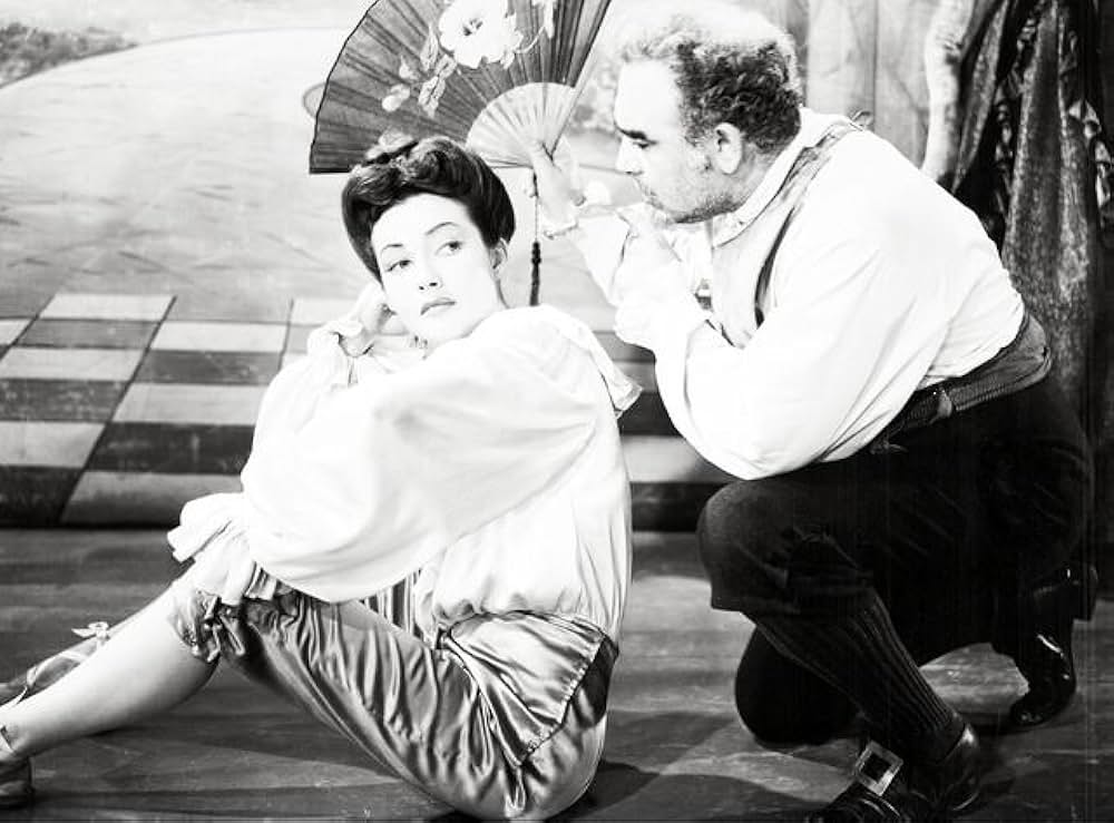 情怨の谷の画像