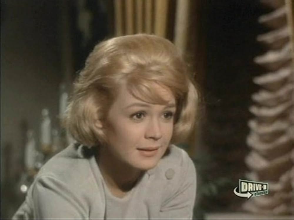 彼女は億万長者の画像