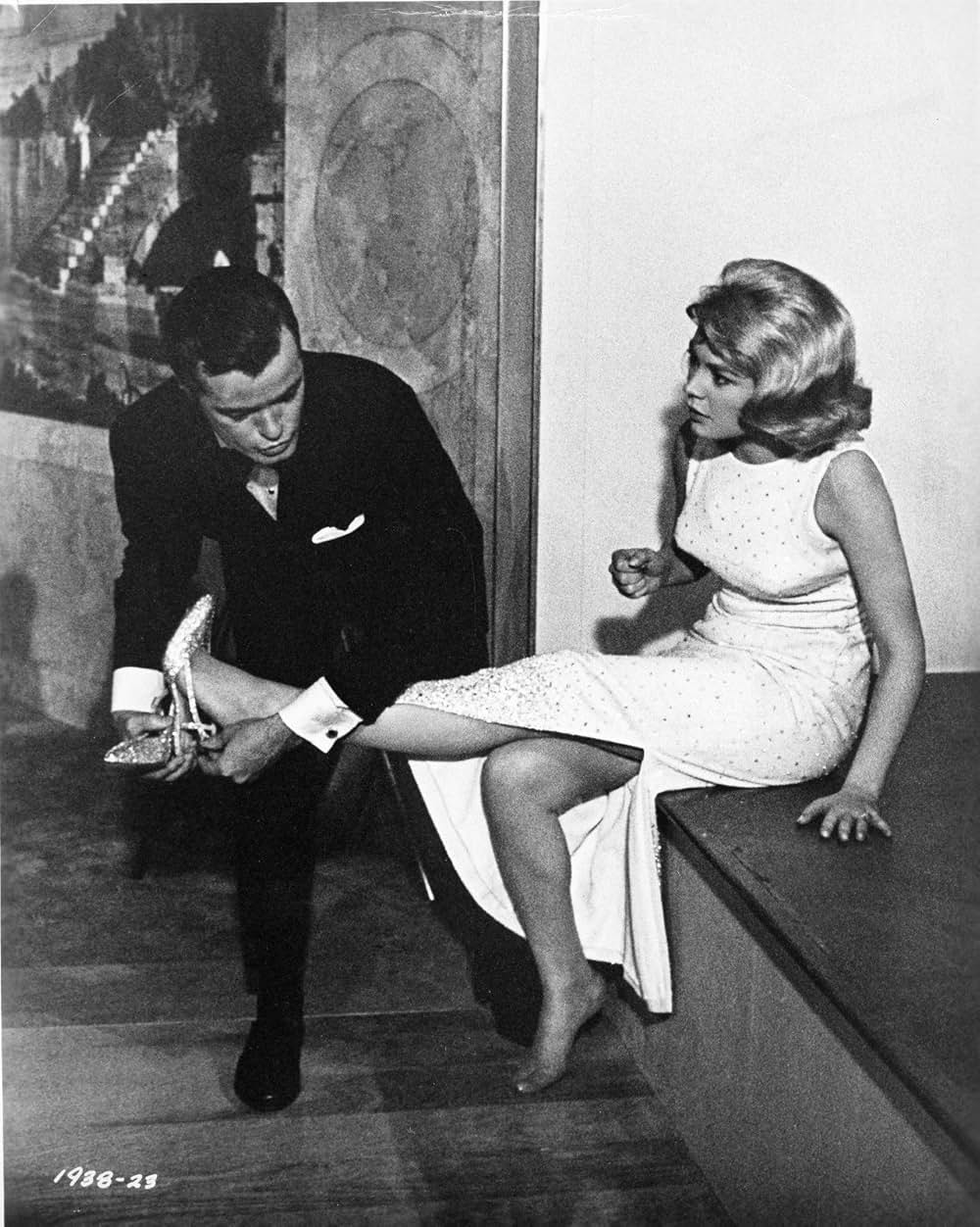 彼女は億万長者の画像