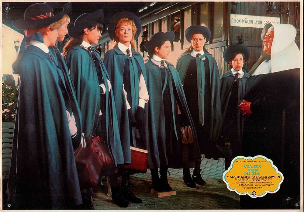 トラベルズ・ウィズ・マイ・アーント（原題）の画像