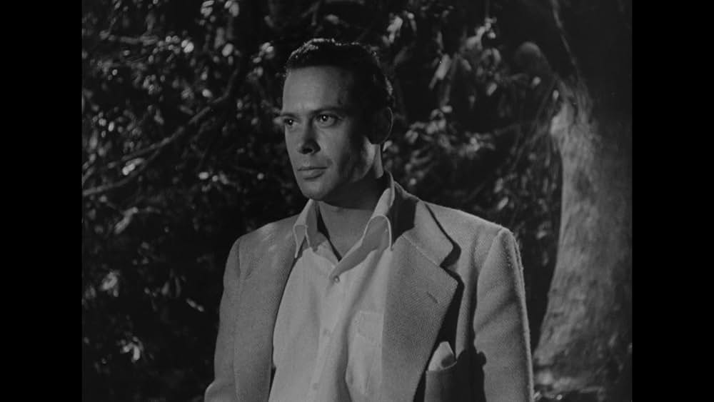 アマゾンの美女の画像