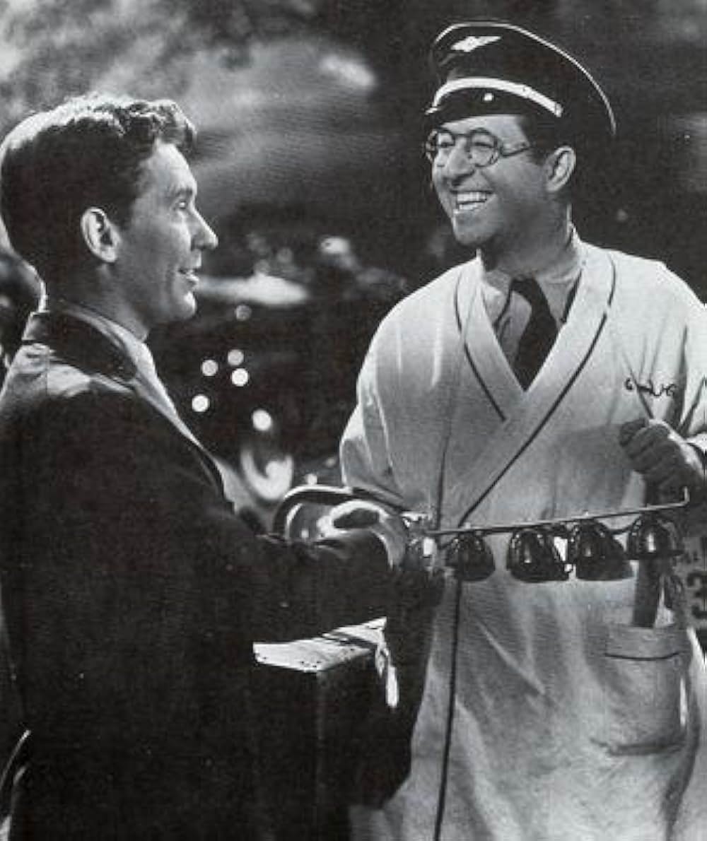 愛の鐘はキッスで鳴ったの画像