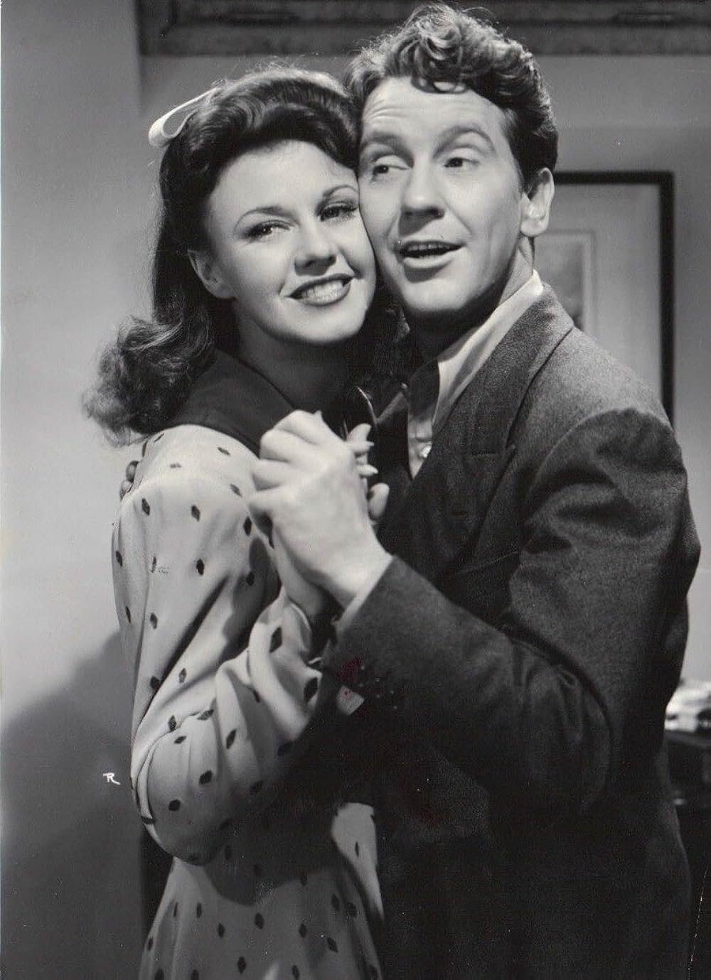 愛の鐘はキッスで鳴ったの画像