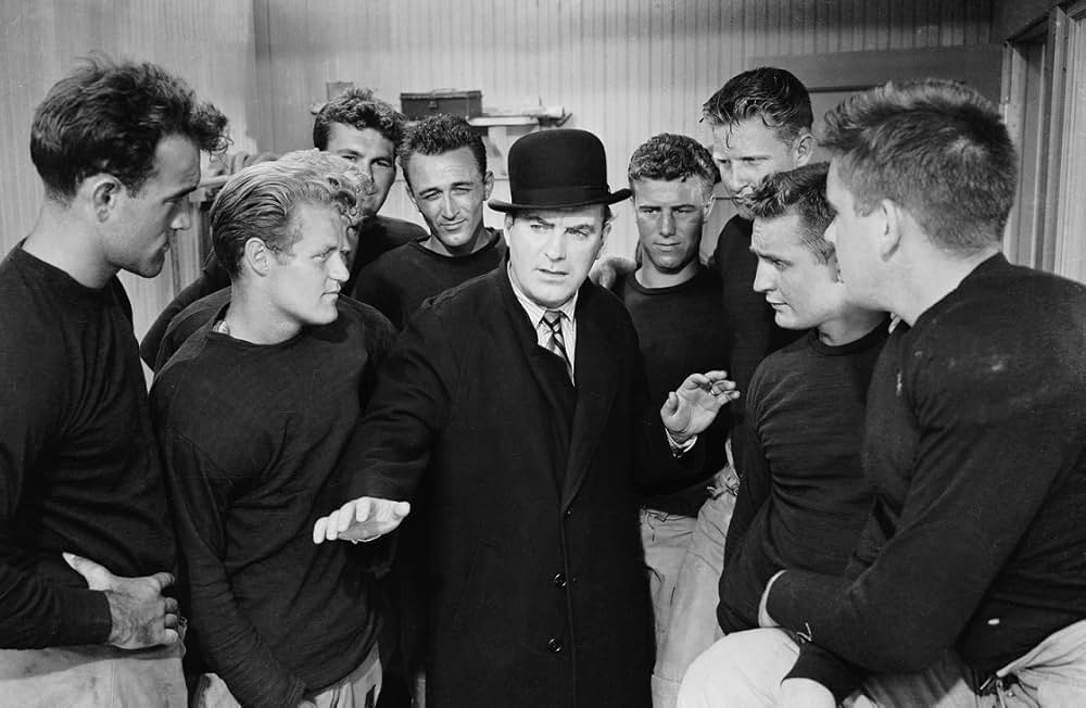 栄光のタッチダウン／フランク・カヴァーノ物語の画像