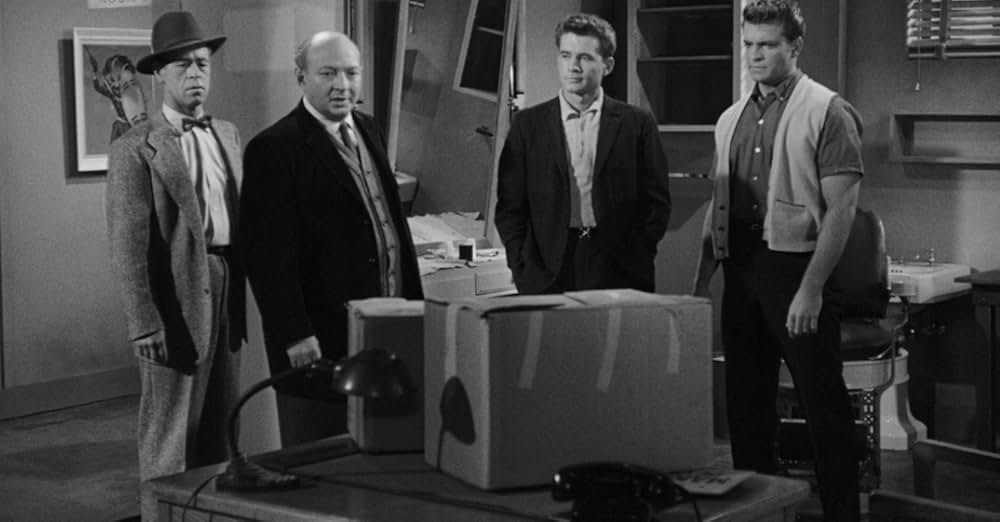 怪物を造る男の画像