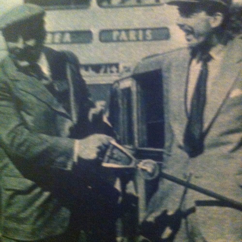 浮気は巴里での画像