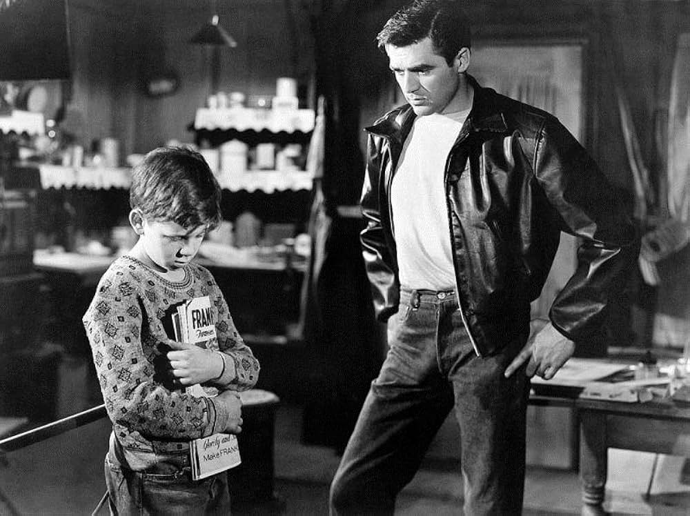 殺人波止場／殺人逃亡者の画像