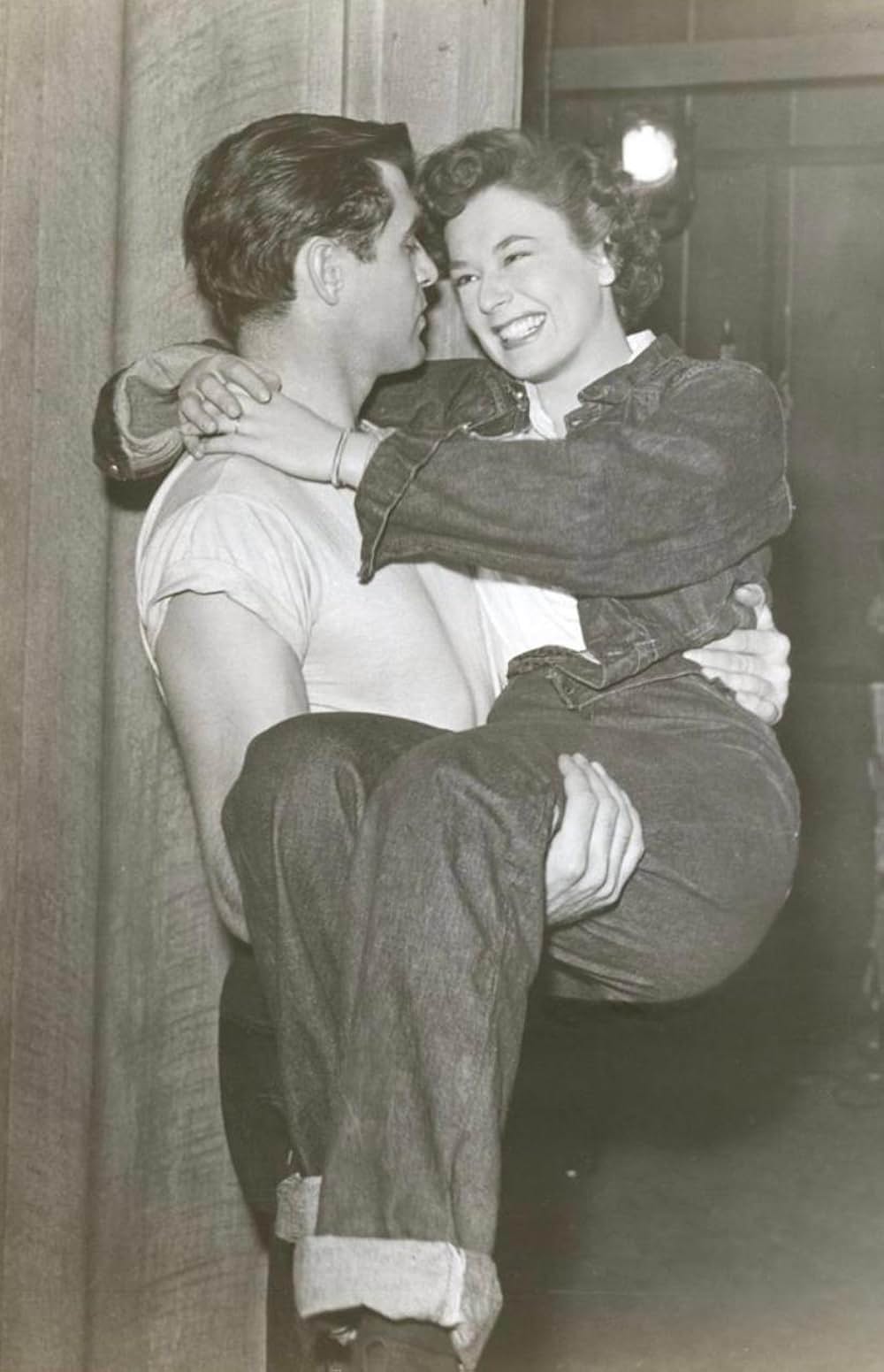 殺人波止場／殺人逃亡者の画像