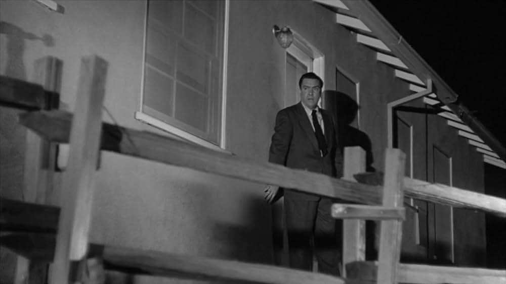 事件の死角の画像