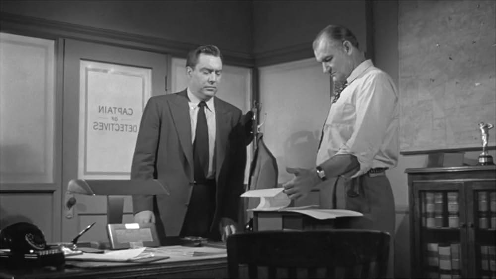 事件の死角の画像