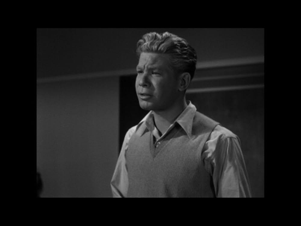 殺人鬼の巨像の画像