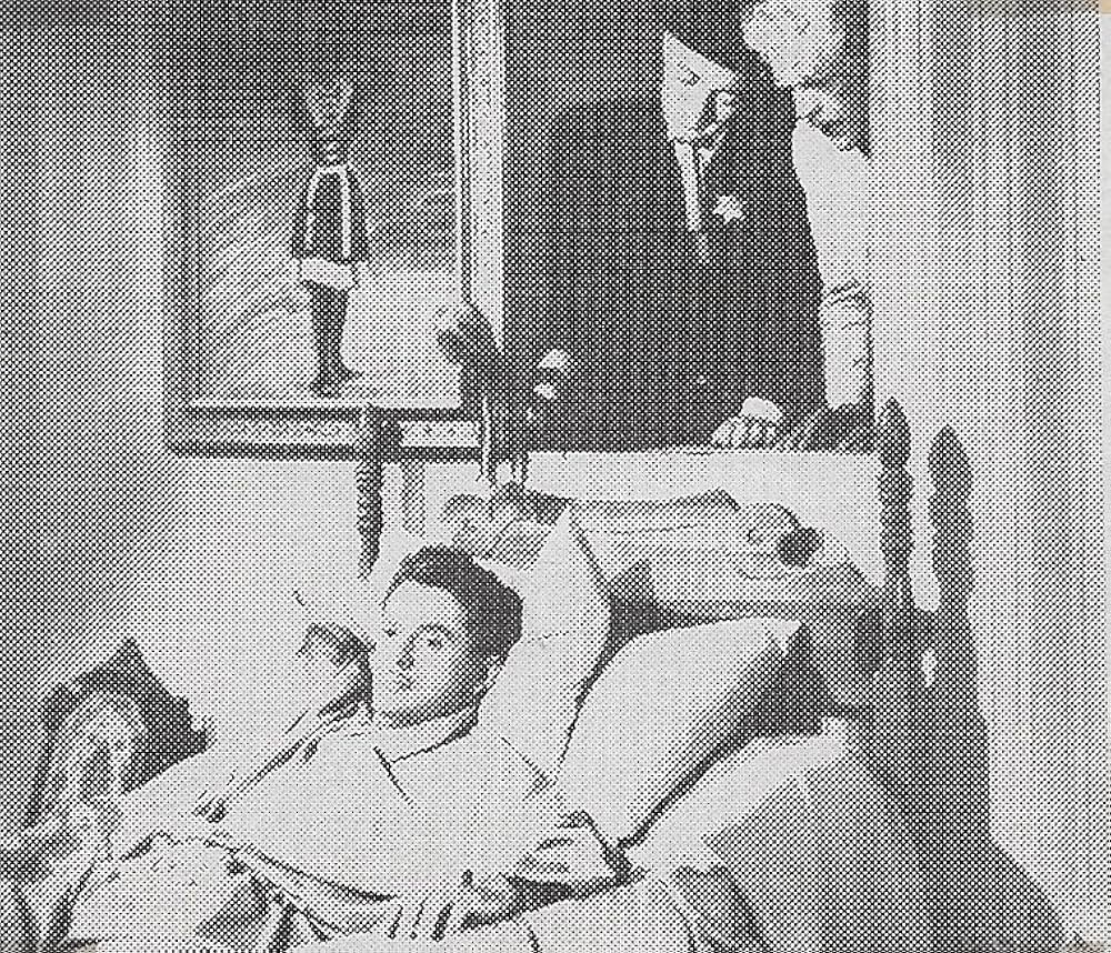 死体は追うの画像