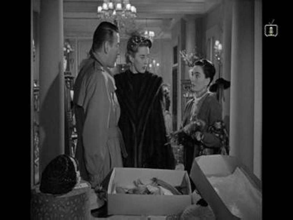 血のオレンジドレスの画像