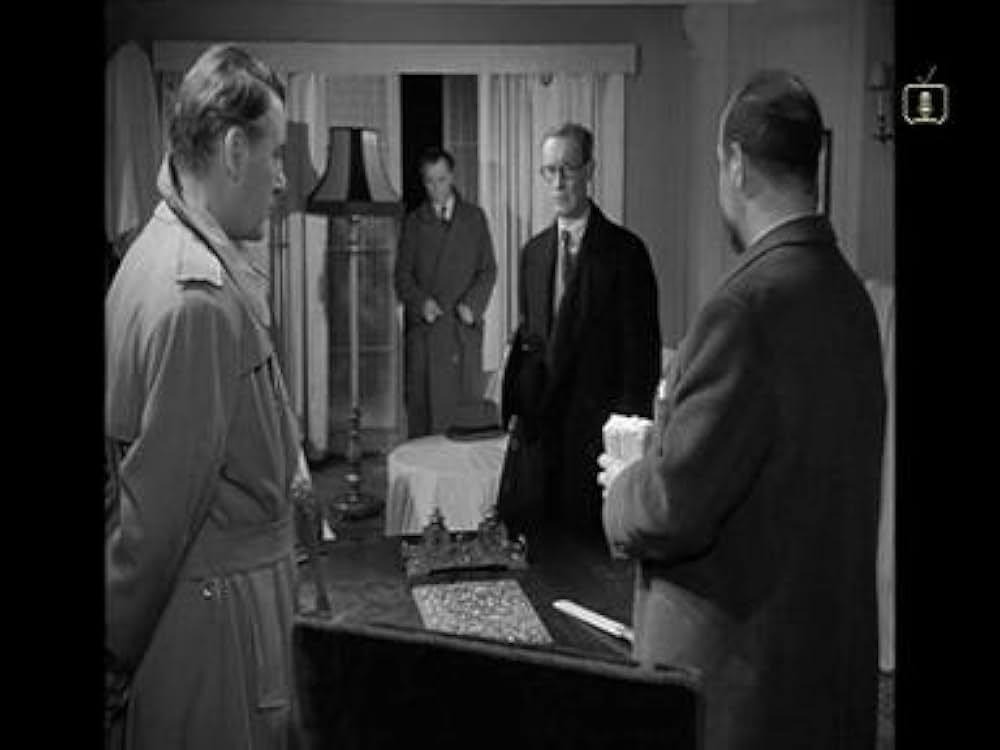 血のオレンジドレスの画像