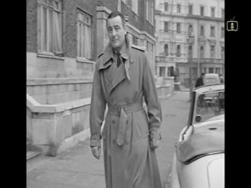 血のオレンジドレスの画像