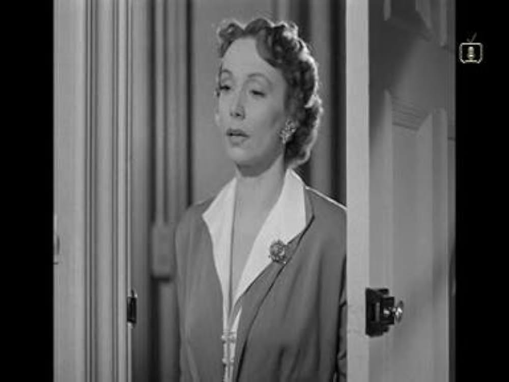 血のオレンジドレスの画像