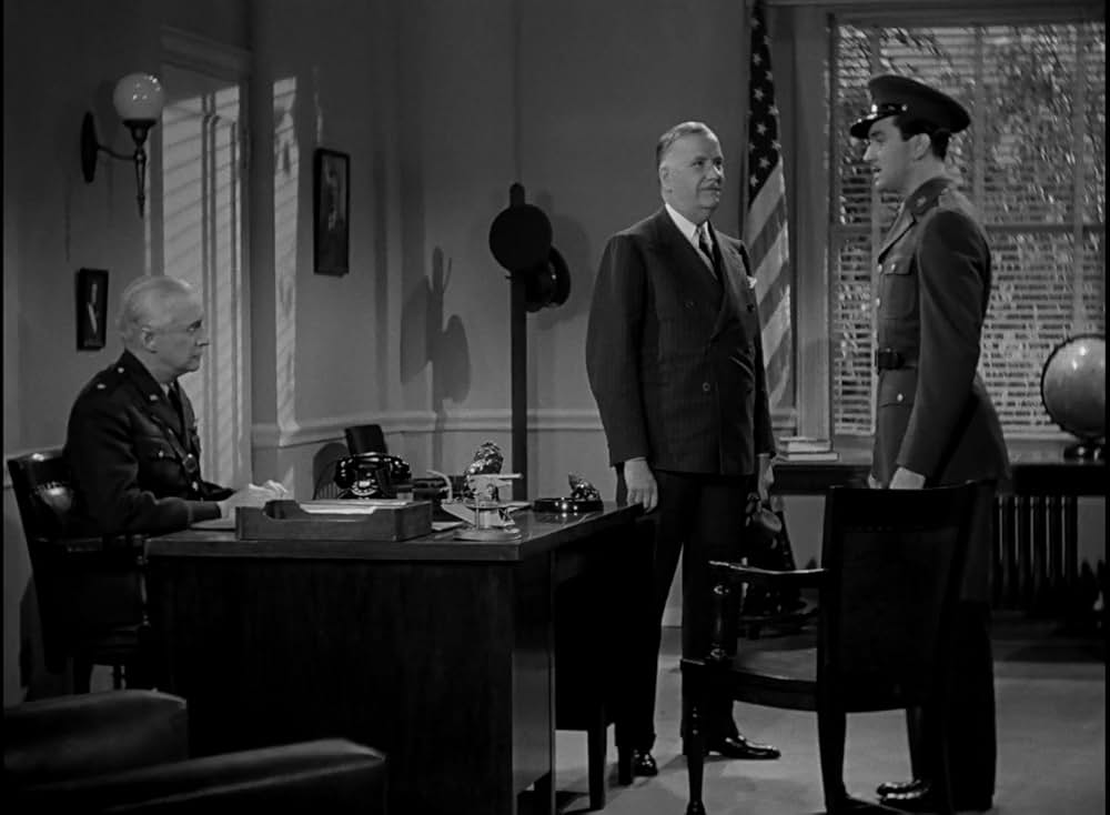 凸凹二等兵の巻の画像