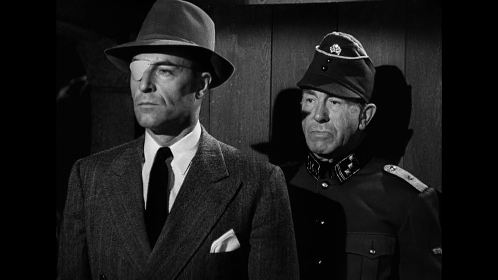 潜行決死隊の画像