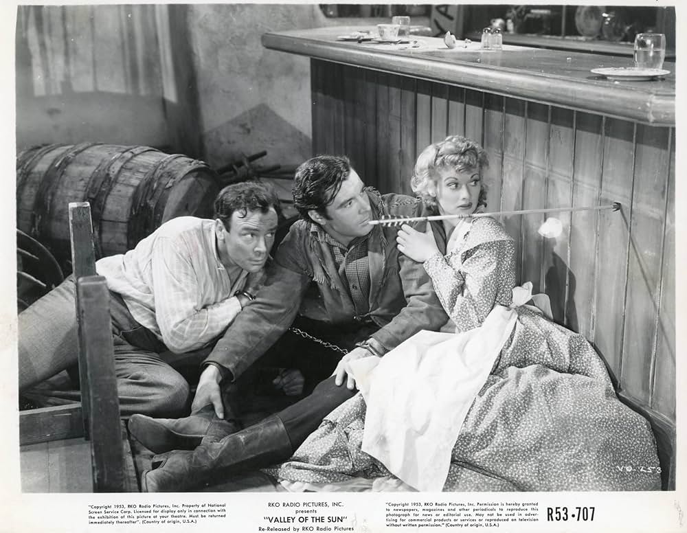 太陽の谷間の画像