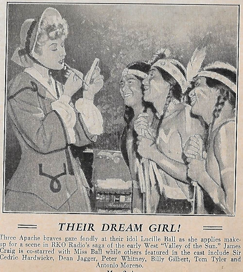 太陽の谷間の画像