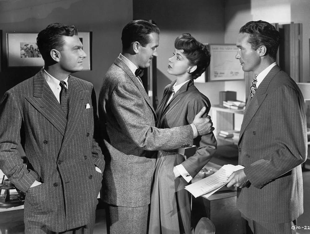 スマッシュ・アップの画像