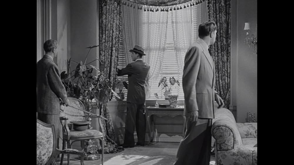 ローラ殺人事件の画像