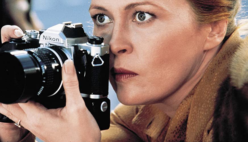 「アイズ」フェイ・ダナウェイの画像