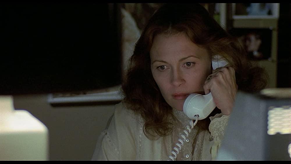 「アイズ」フェイ・ダナウェイの画像