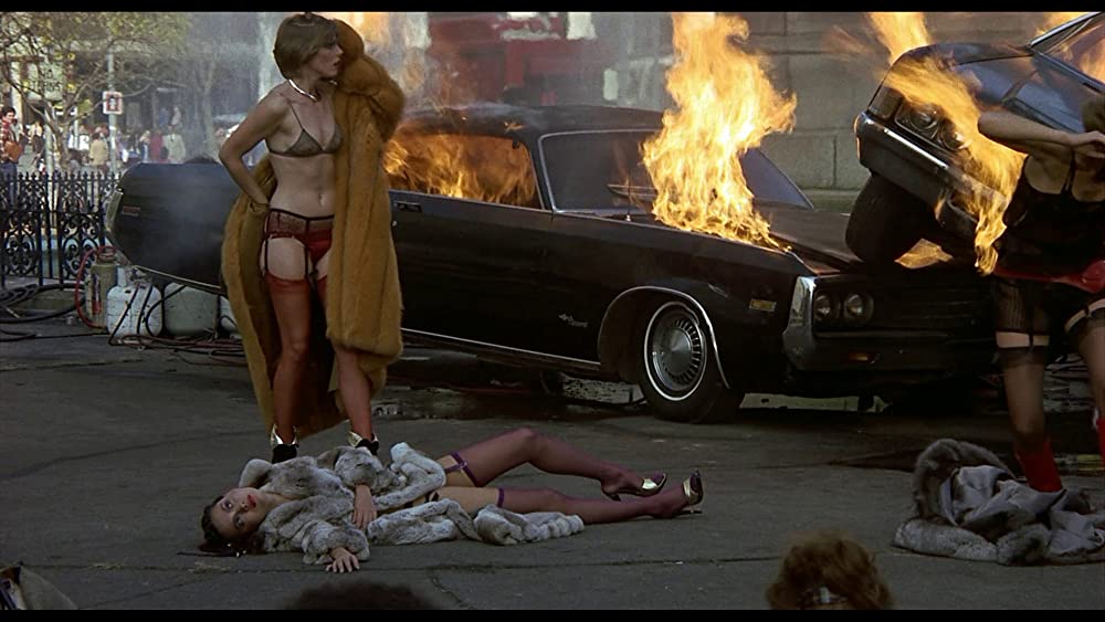 「アイズ」の画像